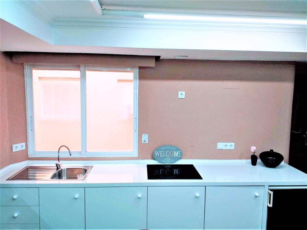 Large Apartment With Large And Sunny Terrace - Garden & Outdoor Gym , Alicante Center Экстерьер фото