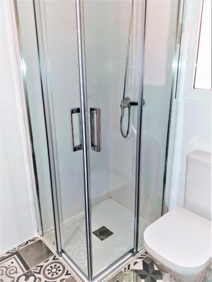 Large Apartment With Large And Sunny Terrace - Garden & Outdoor Gym , Alicante Center Экстерьер фото